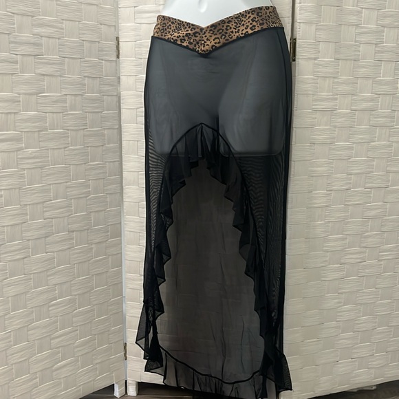 Mesh Ruffle Swim Cover Skirt  S/M - Picture 1 of 6